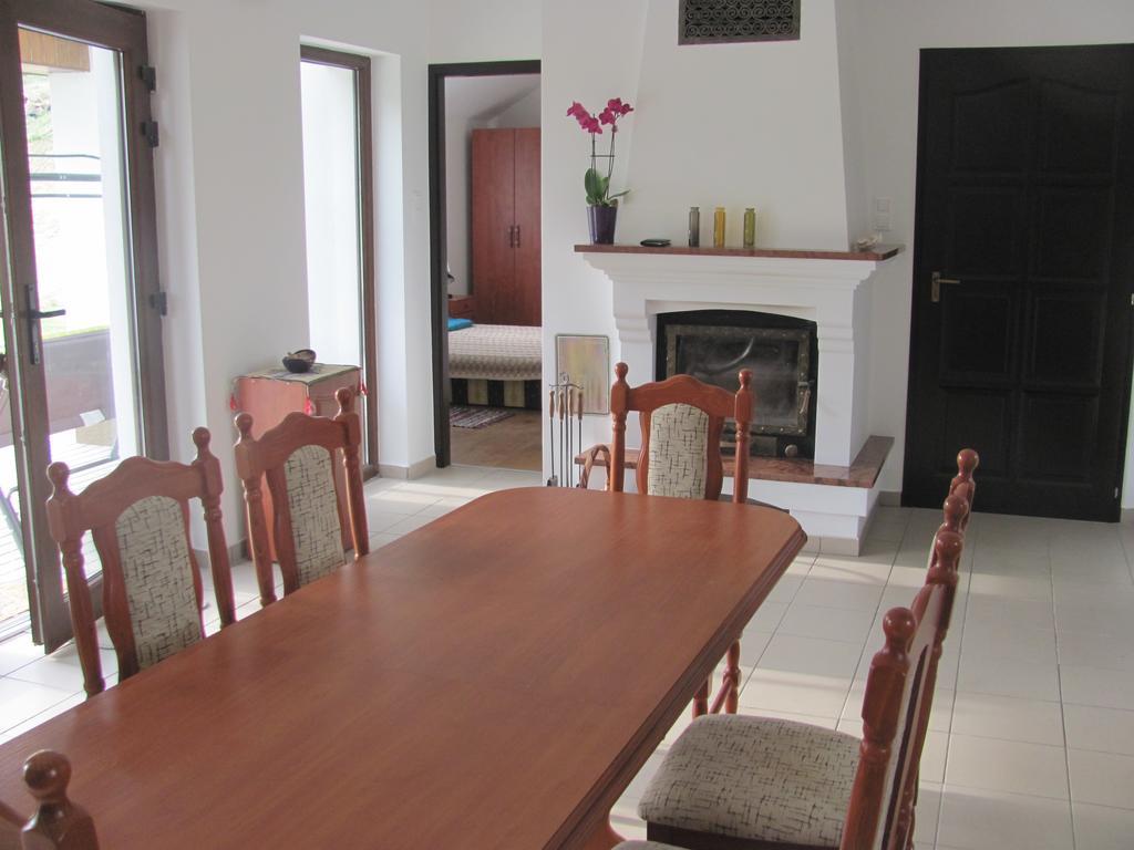Beppe Vendeghaz Guest House Abaliget Ruang foto